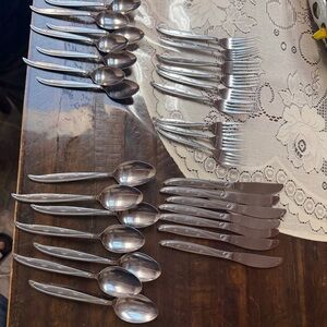 Classic castle court Silver Flatware Set of 30 Pieces